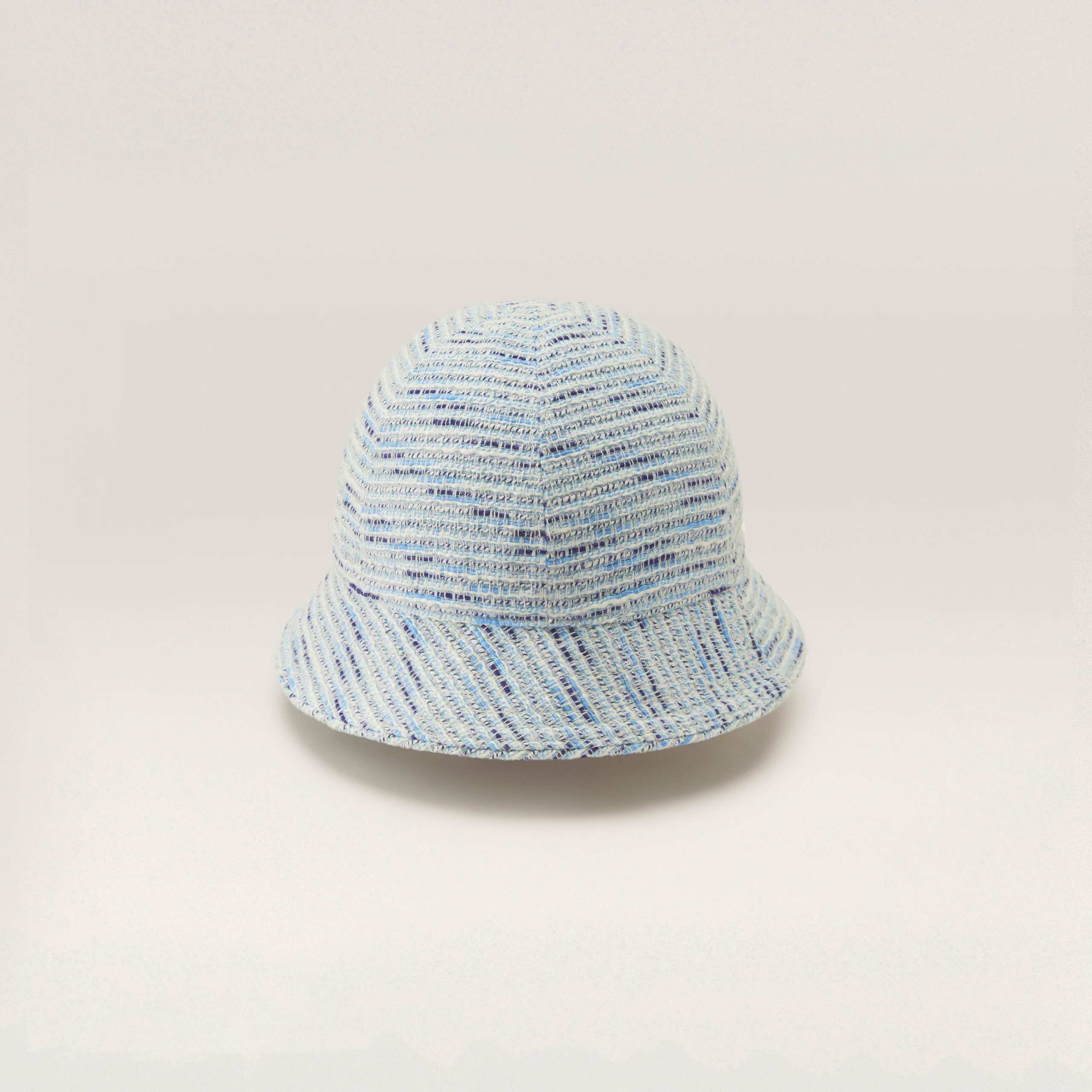 HAT51918_Oasis_3.jpg