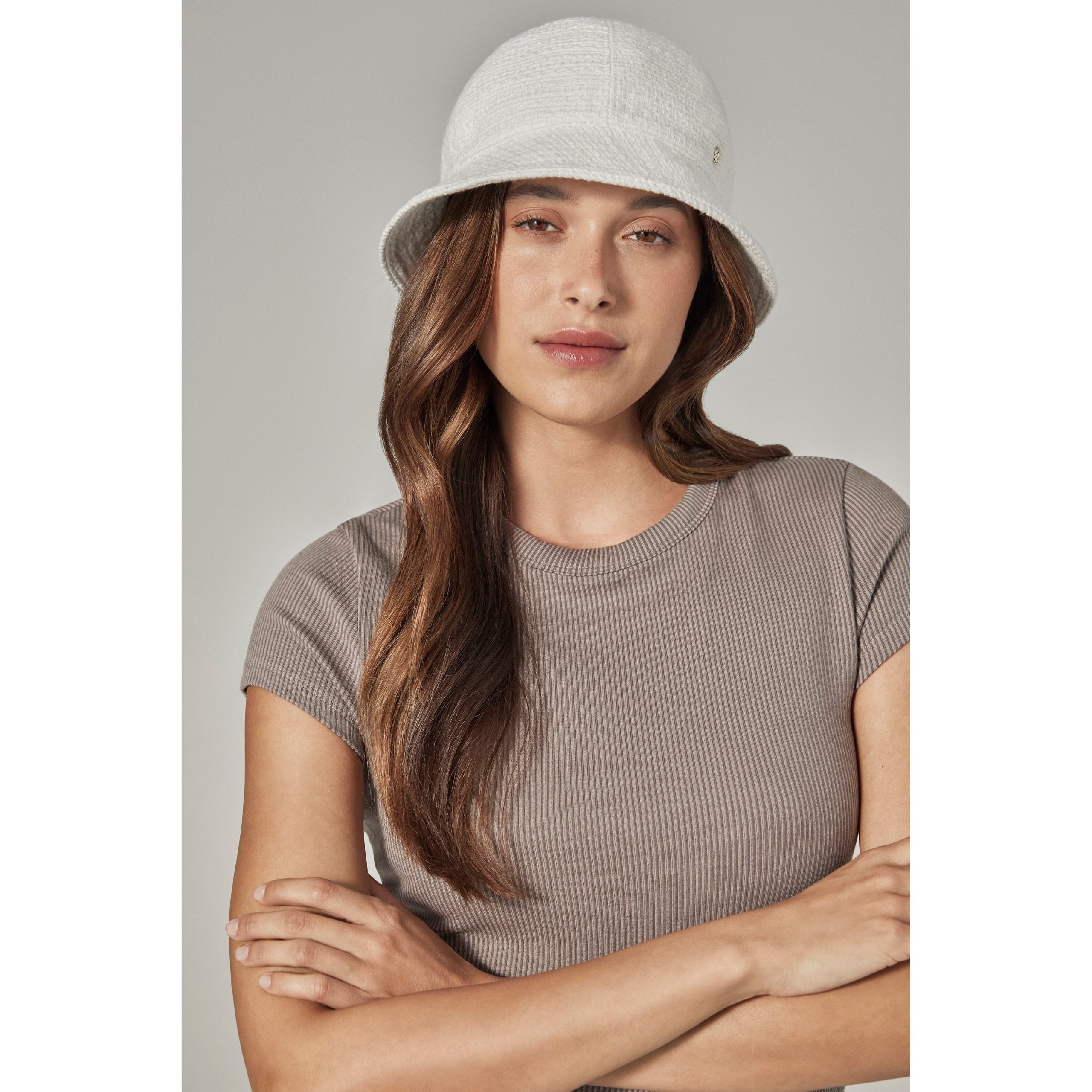 HAT51918_White_2.jpg