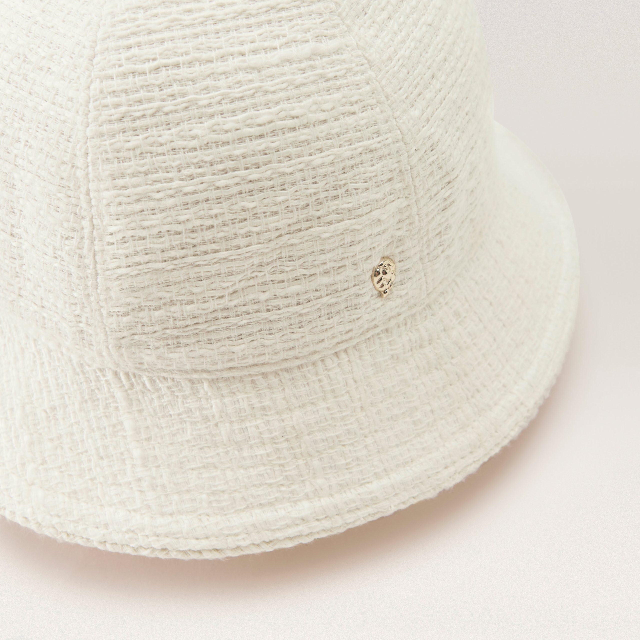 HAT51918_White_4.jpg