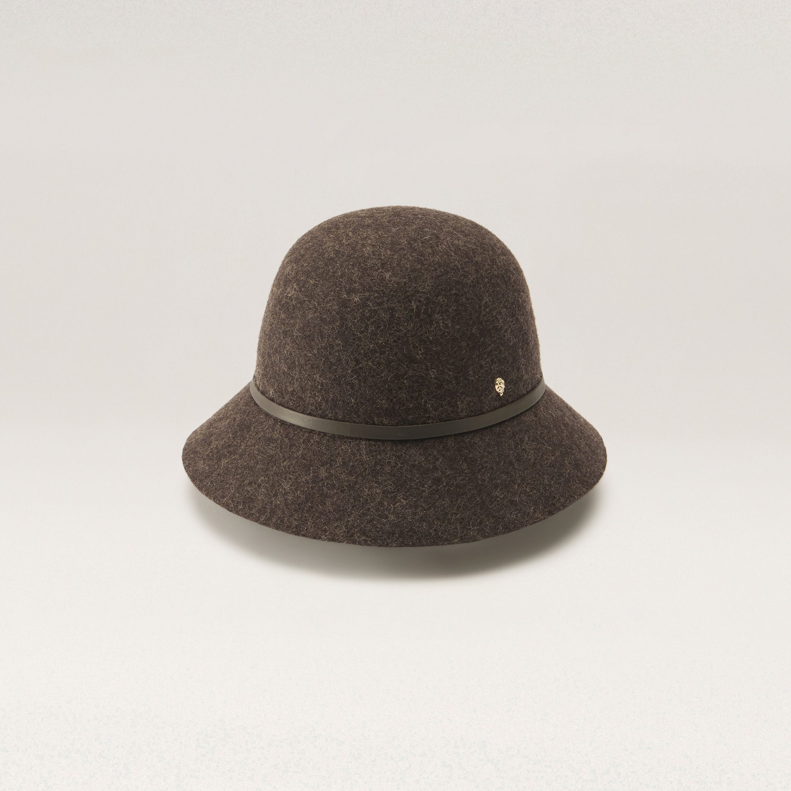 HAT52076_Chocolate_1.jpg