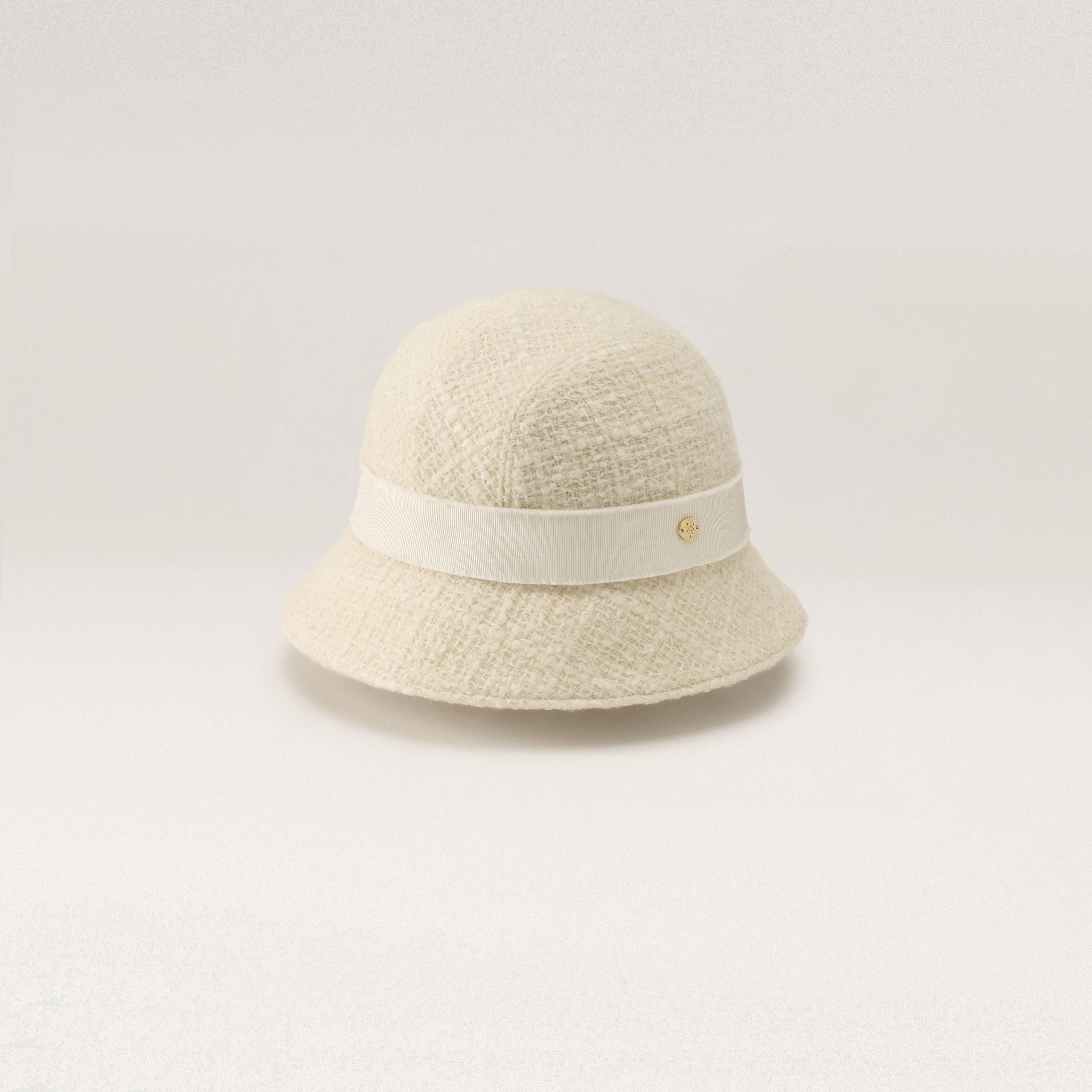 HAT52081_Cream_1.jpg