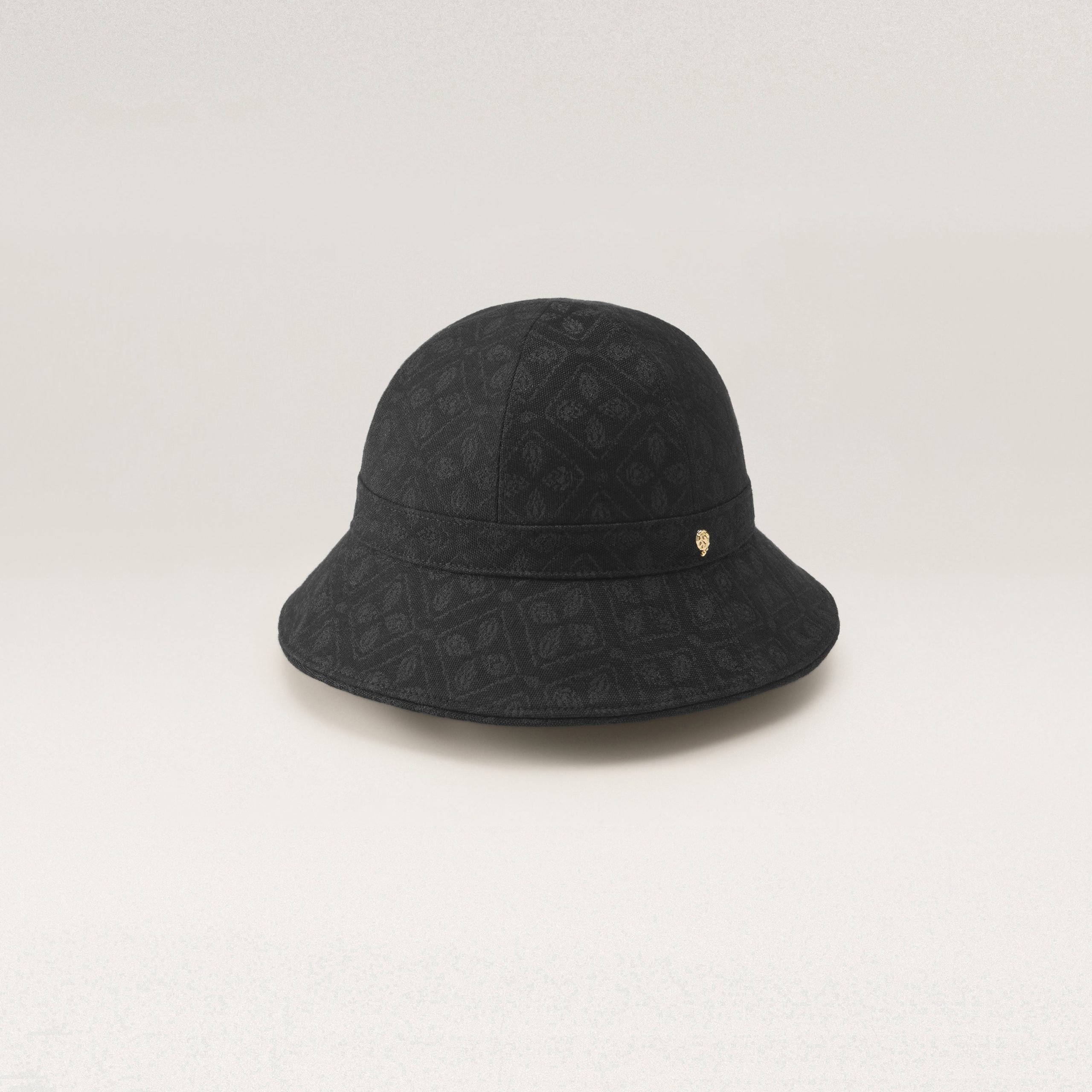 HAT52099_JacqrdBlk_1.jpg