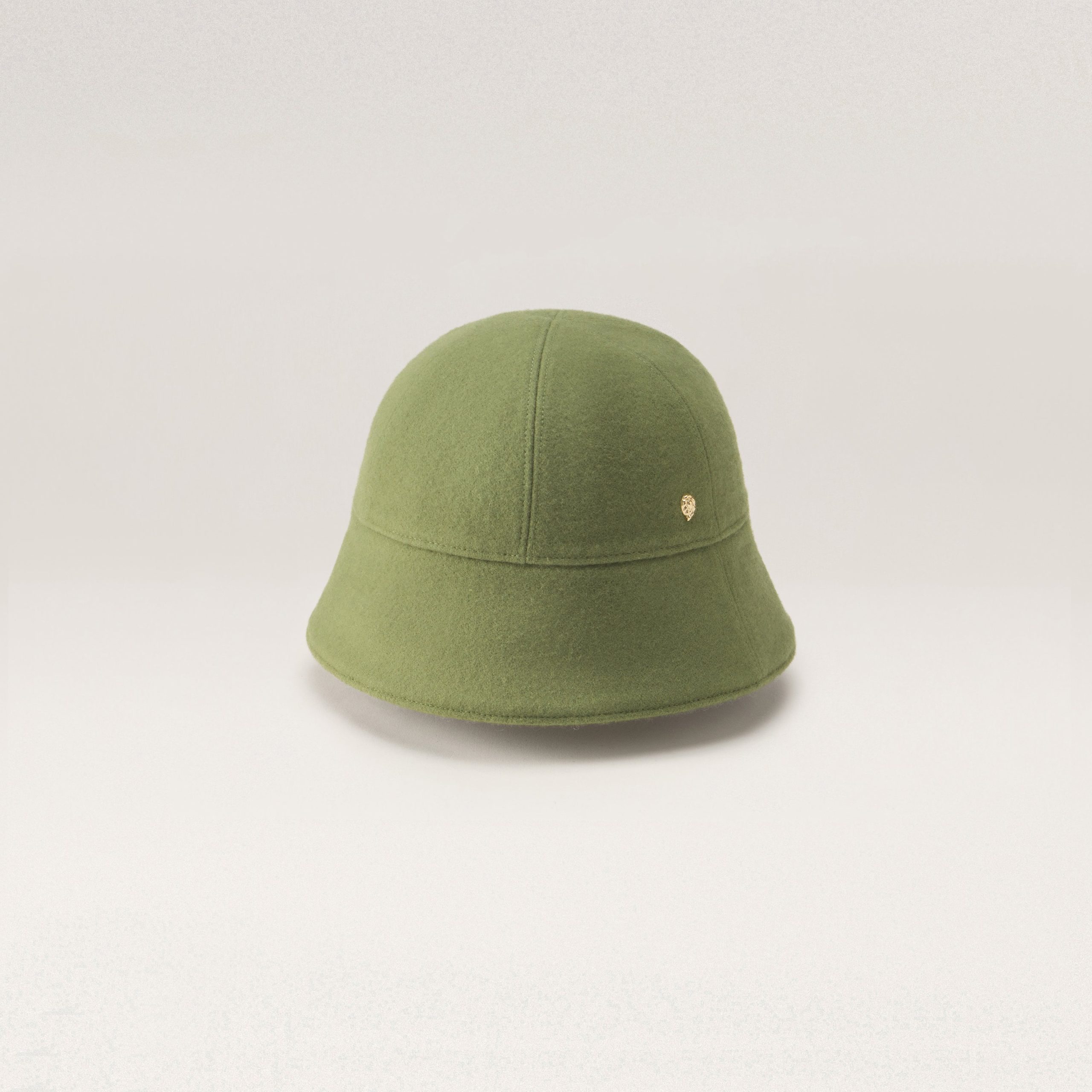 HAT52104_WashdKhak_1.jpg